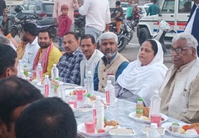 शोहरतगढ़ विधानसभा क्षेत्र के बढ़नी में एकता की मिसाल: इफ्तार पार्टी में उमड़ा जनसैलाब, नेताओं ने दिया भाईचारे का संदेश