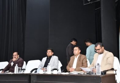 सिद्धार्थनगर: जिलाधिकारी ने दी बोर्ड परीक्षा की कमान, 119 केंद्रों पर 18 फरवरी से शुरू होगा ‘नकल विहीन’ महाकुंभ सिद्धार्थनगर: जिलाधिकारी ने दी बोर्ड परीक्षा की कमान, 119 केंद्रों पर 18 फरवरी से शुरू होगा ‘नकल विहीन’ महाकुंभ