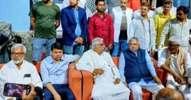 रोजा इफ्तार पार्टी से आपसी भाईचारे को मिलता है बढ़ावा: माता प्रसाद पांडेय