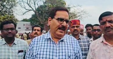 त्योहारों पर एलपीजी की किल्लत नहीं: डीएम के सख्त निर्देश, बिना ओटीपी नहीं मिलेगा सिलेंडर, समस्या समाधान के लिए कंट्रोल रूम के 05544110597 के नंबरों पर करें काल