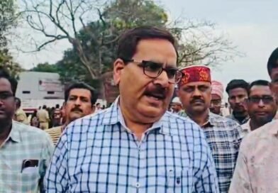 त्योहारों पर एलपीजी की किल्लत नहीं: डीएम के सख्त निर्देश, बिना ओटीपी नहीं मिलेगा सिलेंडर, समस्या समाधान के लिए कंट्रोल रूम के 05544110597 के नंबरों पर करें काल