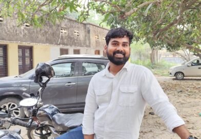 सरकारी सिस्टम शर्मसार: बढ़नी में ‘पुत्र मोह’ पर कार्रवाई के बजाय ‘इनाम’, नतमस्तक BDO ने सौंप दिया पेमेंट का डोंगल! सरकारी सिस्टम शर्मसार: बढ़नी में ‘पुत्र मोह’ पर कार्रवाई के बजाय ‘इनाम’, नतमस्तक BDO ने सौंप दिया पेमेंट का डोंगल!