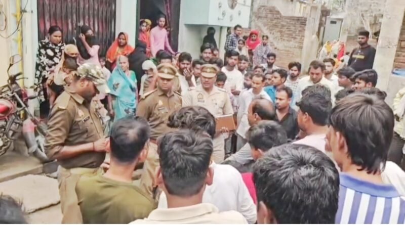 बारात से लौटते समय भीषण सड़क हादसा: अनियंत्रित बाइक गड्ढे में गिरी, नौवीं के छात्र की मौत, दो गंभीर