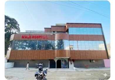 सिद्धार्थनगर – बढ़नी कस्बे को मिली आधुनिक चिकित्सा की सौगात: ‘कांति देवी मेमोरियल हॉस्पिटल एंड फ्रैक्चर क्लीनिक’ का भव्य शुभारंभ,जनसेवा की अनूठी पहल: प्रत्येक सोमवार को ऑपरेशन शुल्क में 50% की भारी छूट सिद्धार्थनगर – बढ़नी कस्बे को मिली आधुनिक चिकित्सा की सौगात: ‘कांति देवी मेमोरियल हॉस्पिटल एंड फ्रैक्चर क्लीनिक’ का भव्य शुभारंभ,जनसेवा की अनूठी पहल: प्रत्येक सोमवार को ऑपरेशन शुल्क में 50% की भारी छूट