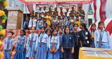 मेधावी छात्रों के सम्मान से गौरवान्वित हुआ दुधवनिया खुर्द, नगर पंचायत अध्यक्ष ने बांटे पुरस्कार