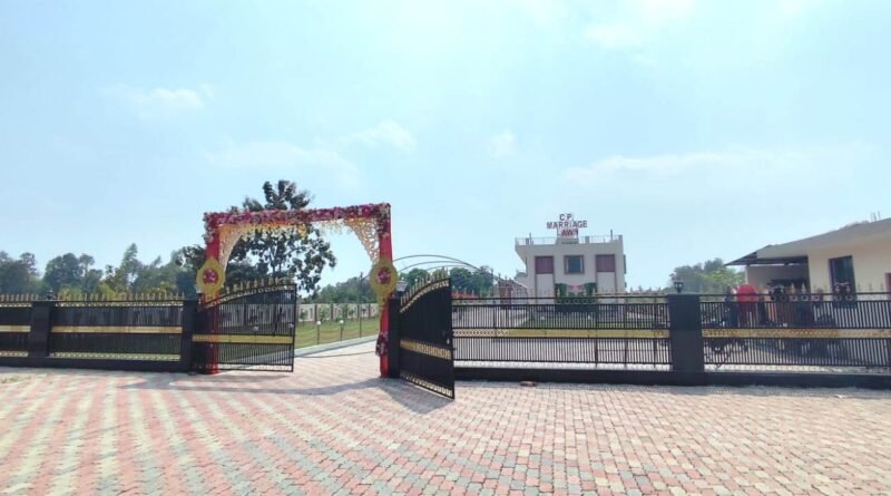 प्रकृति की गोद में ‘शाही एहसास’: सिद्धार्थनगर के बीचों-बीच खुला भव्य ‘सी.पी. मैरिज लॉन’, सात सितारा सुविधाओं से लैश