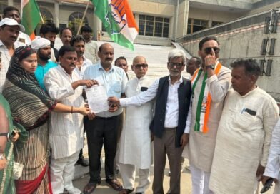 डीजल पेट्रोल की मंहगाई पर आर पार ,सरकार की गलत नीतियों से जनता त्रस्त: काज़ी सुहेल अहमद डीजल पेट्रोल की मंहगाई पर आर पार ,सरकार की गलत नीतियों से जनता त्रस्त: काज़ी सुहेल अहमद