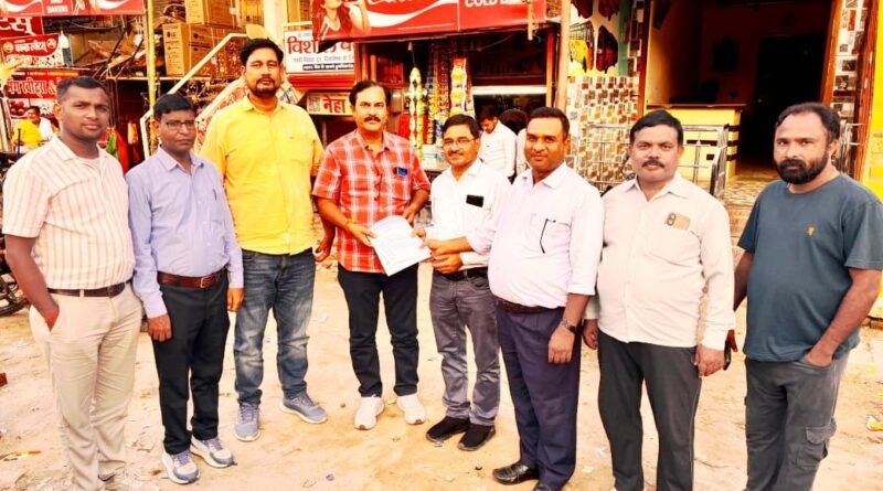 शिक्षकों के अंतर्जनपदीय स्थानांतरण की मांग को लेकर 13 मई को BSA कार्यालय पर हुंकार भरेगा राष्ट्रीय शैक्षिक महासंघ