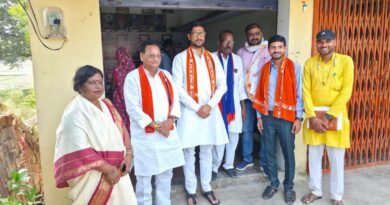 अपना दल (एस) की मासिक बैठक संपन्न: संगठन की मजबूती और जनहित के मुद्दों पर जिलाध्यक्ष और प्रदेश सचिव ने भरी हुंकार