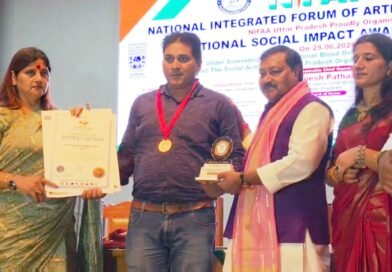 सिद्धार्थनगर का बढ़ा मान: शिक्षक और समाजसेवी हिमांशु द्विवेदी ‘नेशनल सोशल इम्पैक्ट अवार्ड’ से सम्मानित