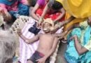 # 🔴 **प्राइम टाइम स्पेशल:** सिस्टम की लापरवाही बनी जानलेवा! छत छू रही 11 हजार वोल्ट की लाइन ने छीनी बच्चों की मुस्कान, जर्जर सड़क ने रोका एम्बुलेंस का रास्ता