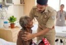वर्दी में मानवता: जब रक्षक ही बन जाए ‘मसीहा’, सिद्धार्थनगर के पुलिसकर्मी धीरेंद्र प्रताप सिंह की सेवा भावना को सलाम