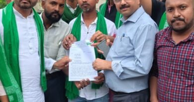रामपुर जौहर यूनिवर्सिटी ध्वस्तीकरण मामला: मजलिस ने DM के माध्यम से राष्ट्रपति और मुख्यमंत्री को भेजा ज्ञापन रामपुर जौहर यूनिवर्सिटी ध्वस्तीकरण मामला: मजलिस ने DM के माध्यम से राष्ट्रपति और मुख्यमंत्री को भेजा ज्ञापन