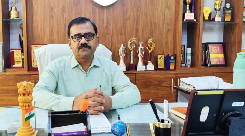 बदलेगा सिस्टम: नीट-जेईई में 50 प्रतिशत जुड़ेंगे बोर्ड परीक्षा के अंक, डमी स्कूलों पर लगेगा ताला!