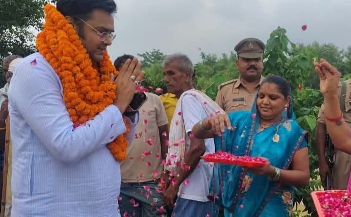 बढ़नी को बड़ी सौगात – 19.66 करोड़ की लागत से CHC में अपग्रेड होगा बढ़नी स्वास्थ्य केंद्र, विधायक विनय वर्मा ने जताई खुशी बढ़नी को बड़ी सौगात – 19.66 करोड़ की लागत से CHC में अपग्रेड होगा बढ़नी स्वास्थ्य केंद्र, विधायक विनय वर्मा ने जताई खुशी