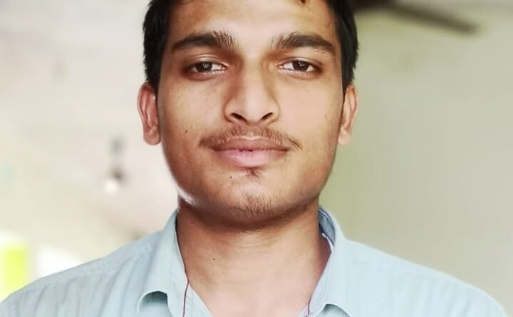 नीट परीक्षा में बढ़नी के मोहम्मद मोआज़ खान ने लहराया परचम, 720 में से हासिल किए 601 अंक नीट परीक्षा में बढ़नी के मोहम्मद मोआज़ खान ने लहराया परचम, 720 में से हासिल किए 601 अंक