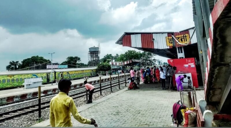 ## **शिक्षक अपहरण कांड में बड़ा खुलासा: कन्नौज से लापता शिक्षक मामले के तार नेपाल बॉर्डर से जुड़े, बढ़नी से दो युवक हिरासत में** ## **शिक्षक अपहरण कांड में बड़ा खुलासा: कन्नौज से लापता शिक्षक मामले के तार नेपाल बॉर्डर से जुड़े, बढ़नी से दो युवक हिरासत में**