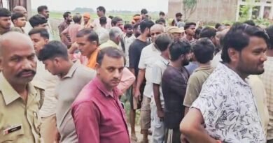 तेज रफ्तार ट्रक का कहर: 13 वर्षीय बच्ची की कुचलकर दर्दनाक मौत, ग्रामीणों ने लगाया सड़क जाम