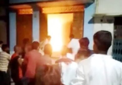 सिद्धार्थनगर: चिल्हियां बाजार में खाना बनाते समय सिलेंडर से लगी भीषण आग, पड़ोसियों की तत्परता से टला बड़ा हादसा