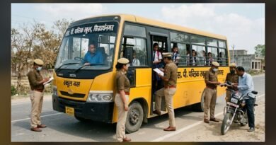 मिशन सेफ फ्यूचर: सिद्धार्थनगर में 22 स्कूली वाहनों की जांच, ओवरलोडिंग पर सख्त कार्रवाई, कई स्कूल वाहनों में नहीं दिखे परिचालक