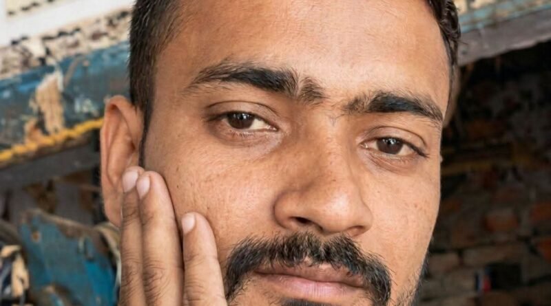 पुणे में दर्दनाक हादसा: आर्थिक तंगी बनी रोड़ा, सिद्धार्थनगर के युवक का घर नहीं पहुंच सका शव; पुणे में ही हुआ अंतिम संस्कार पुणे में दर्दनाक हादसा: आर्थिक तंगी बनी रोड़ा, सिद्धार्थनगर के युवक का घर नहीं पहुंच सका शव; पुणे में ही हुआ अंतिम संस्कार