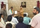 ​राष्ट्रगान के दौरान मंच छोड़ गए UP विधानसभा अध्यक्ष? सतीश महाना के वायरल वीडियो पर कांग्रेस हमलावर, सिद्धार्थनगर में जांच की मांग