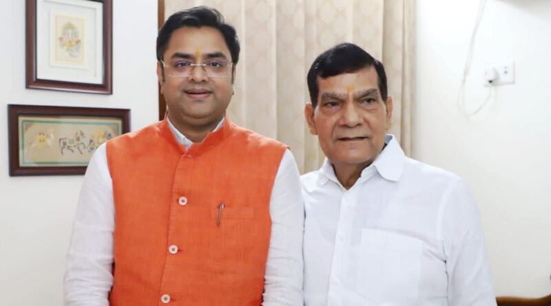 तुलसियापुर में बनेगा नया विद्युत उपकेंद्र, ढेबरुआ पावर हाउस की बढ़ेगी क्षमता: ऊर्जा मंत्री ने दी हरी झंडी, जनता में हर्ष