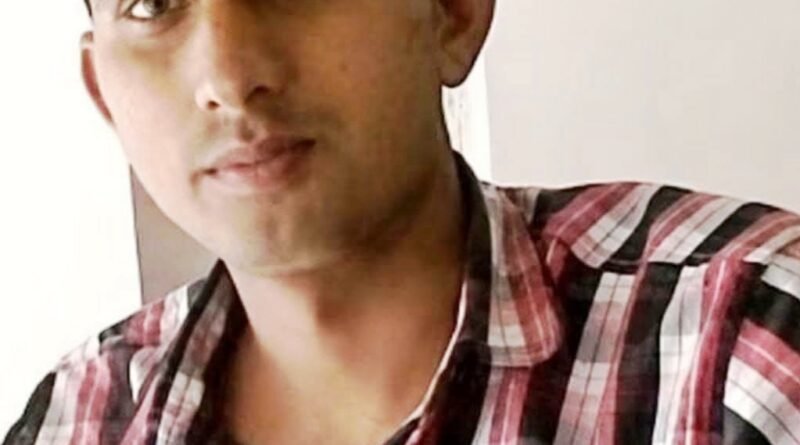 हल्लौर के कमर हैदर उर्फ मंजू बने शिक्षक: UP TGT परीक्षा 2026 में पाई सफलता, क्षेत्र में हर्ष का माहौल हल्लौर के कमर हैदर उर्फ मंजू बने शिक्षक: UP TGT परीक्षा 2026 में पाई सफलता, क्षेत्र में हर्ष का माहौल