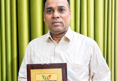 होम्योपैथी के विख्यात चिकित्सक डॉ. भास्कर शर्मा ‘स्वास्थ्य रक्षक सम्मान-2026’ से सम्मानित होम्योपैथी के विख्यात चिकित्सक डॉ. भास्कर शर्मा ‘स्वास्थ्य रक्षक सम्मान-2026’ से सम्मानित