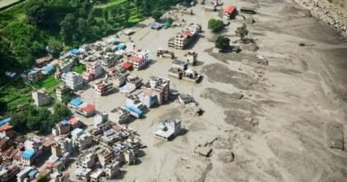 नेपाल में जलप्रलय से मचा हाहाकार: 320 भारतीय अब भी संपर्क से बाहर, 84 का रेस्क्यू; पूर्वांचल के परिवारों में बढ़ी बेचैनी, यूपी में मिले 10 शव