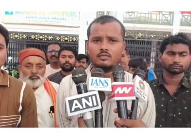नेपाल में बड़ा हादसा: बुटवल नदी में बहने से सिद्धार्थनगर के युवक की दर्दनाक मौत, रक्षाबंधन पर परिवार के साथ गया था घूमने नेपाल में बड़ा हादसा: बुटवल नदी में बहने से सिद्धार्थनगर के युवक की दर्दनाक मौत, रक्षाबंधन पर परिवार के साथ गया था घूमने