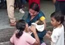 प्राइम टाइम स्पेशल डॉक्टर की लापरवाही ने छीना बेबस मां का इकलौता सहारा: 2 साल की मासूम की मौत, पर्ची फाड़कर फेंकने का आरोप प्राइम टाइम स्पेशल डॉक्टर की लापरवाही ने छीना बेबस मां का इकलौता सहारा: 2 साल की मासूम की मौत, पर्ची फाड़कर फेंकने का आरोप