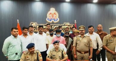 बिग ब्रेकिंग न्यूज ,मुहचोरवा घाट हत्याकांड: 1.10 लाख की सुपारी, अवैध संबंध और घरेलू विवाद में हुई थी हरिश्चन्द्र की हत्या, पत्नी समेत 4 गिरफ्तार