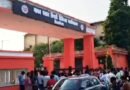 प्राइम टाइम स्पेशल , सिद्धार्थनगर मेडिकल कॉलेज में इंटर्न डॉक्टरों का हल्लाबोल: सिंगल रूम में डबल ऑक्यूपेंसी के फरमान पर धरना, बोले- ’24 घंटे ड्यूटी के बाद कहां सोएं?’