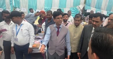 सिद्धार्थनगर में राष्ट्रीय लोक अदालत का भव्य आयोजन: 2.48 लाख से अधिक मुकदमों का निस्तारण, ₹12.86 करोड़ से अधिक की वसूली सिद्धार्थनगर में राष्ट्रीय लोक अदालत का भव्य आयोजन: 2.48 लाख से अधिक मुकदमों का निस्तारण, ₹12.86 करोड़ से अधिक की वसूली