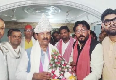सिद्धार्थनगर में सपा प्रदेश अध्यक्ष श्यामलाल पाल का भव्य स्वागत, पूर्व न पा अध्यक्ष जमील सिद्दीकी ने पहनाया चांदी का मुकुट सिद्धार्थनगर में सपा प्रदेश अध्यक्ष श्यामलाल पाल का भव्य स्वागत, पूर्व न पा अध्यक्ष जमील सिद्दीकी ने पहनाया चांदी का मुकुट