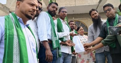 नाबालिग बालिका की बरामदगी व निष्पक्ष जांच की मांग: AIMIM ने सिद्धार्थनगर डीएम को सौंपा ज्ञापन
