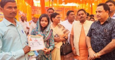 सेवा संकल्प अभियान: पूर्व जिला पंचायत अध्यक्ष साधना चौधरी की मौजूदगी में सैकड़ों लोगों का हुआ स्वास्थ्य परीक्षण, बाल श्रम उन्मूलन पर जोर