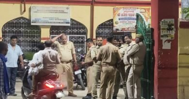 बलरामपुर में दर्दनाक हादसा: दुर्गा पंडाल के पास अनियंत्रित कार ने 7 लोगों को रौंदा, 3 की मौत से पसरा मातम