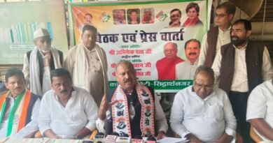 “वोट चोरी कर रही है भाजपा और चुनाव आयोग”; सिद्धार्थनगर में कांग्रेस के ‘वोट बचाओ देश बचाओ’ अभियान पर विधायक रफीक खान का बड़ा हमला