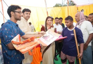 बीआरसी परसा में आयोजित हुआ रसोइया सम्मान समारोह, विधायक विनय वर्मा ने लगभग 700 लोगों को दीवाली पर बांटी भेंट बीआरसी परसा में आयोजित हुआ रसोइया सम्मान समारोह, विधायक विनय वर्मा ने लगभग 700 लोगों को दीवाली पर बांटी भेंट