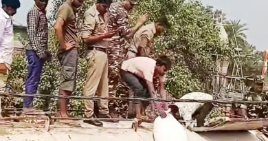 सिद्धार्थ नगर – भारत-नेपाल सीमा पर बड़ी कार्रवाई: 24 टन चाइनीज कद्दू बीज व अखरोट बरामद, फ्लाई ऐश टैंकरों में छिपाकर लाई जा रही थी खेप