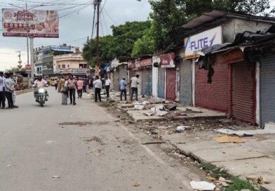 रेलवे की बड़ी कार्रवाई: सिद्धार्थनगर में चला बुलडोजर, सदर विधायक का कैंप कार्यालय भी अतिक्रमण की चपेट में आया रेलवे की बड़ी कार्रवाई: सिद्धार्थनगर में चला बुलडोजर, सदर विधायक का कैंप कार्यालय भी अतिक्रमण की चपेट में आया