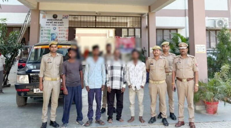 सिद्धार्थनगर: इटवा पुलिस की बड़ी कार्रवाई, हत्या के मामले में वांछित चार अभियुक्त गिरफ्तार, भेजे गए जेल