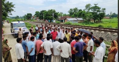 बढ़नी में दर्दनाक हादसा: ट्रेन की चपेट में आने से युवक की मौत, इलाके में सनसनी